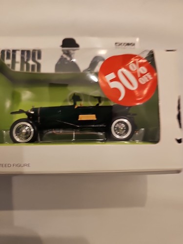 Corgi Toys 1:36 "THE AVENGERS" BENTLEY + JOHN STEED TV Movie Model Car`98! - Picture 6 of 6