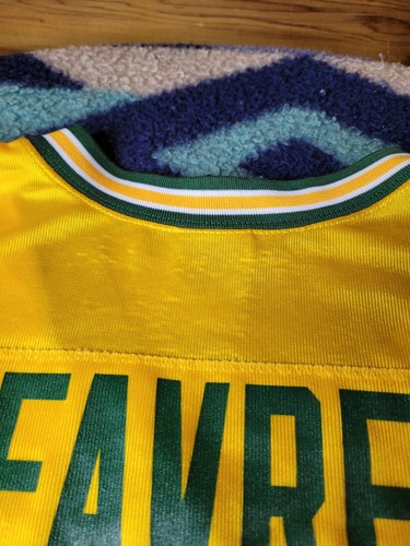 Brett Favre Jersey Mens Large Nike Team Green Bay Packers #4 Yellow - Picture 9 of 12