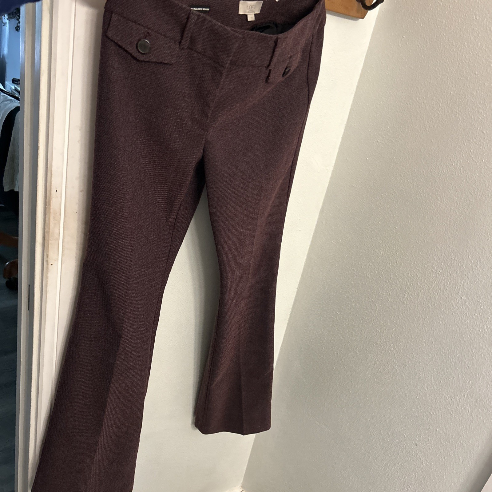 Ann Taylor Dress Pants Original Trouser Size 2 (fits me comfortably at size 4)