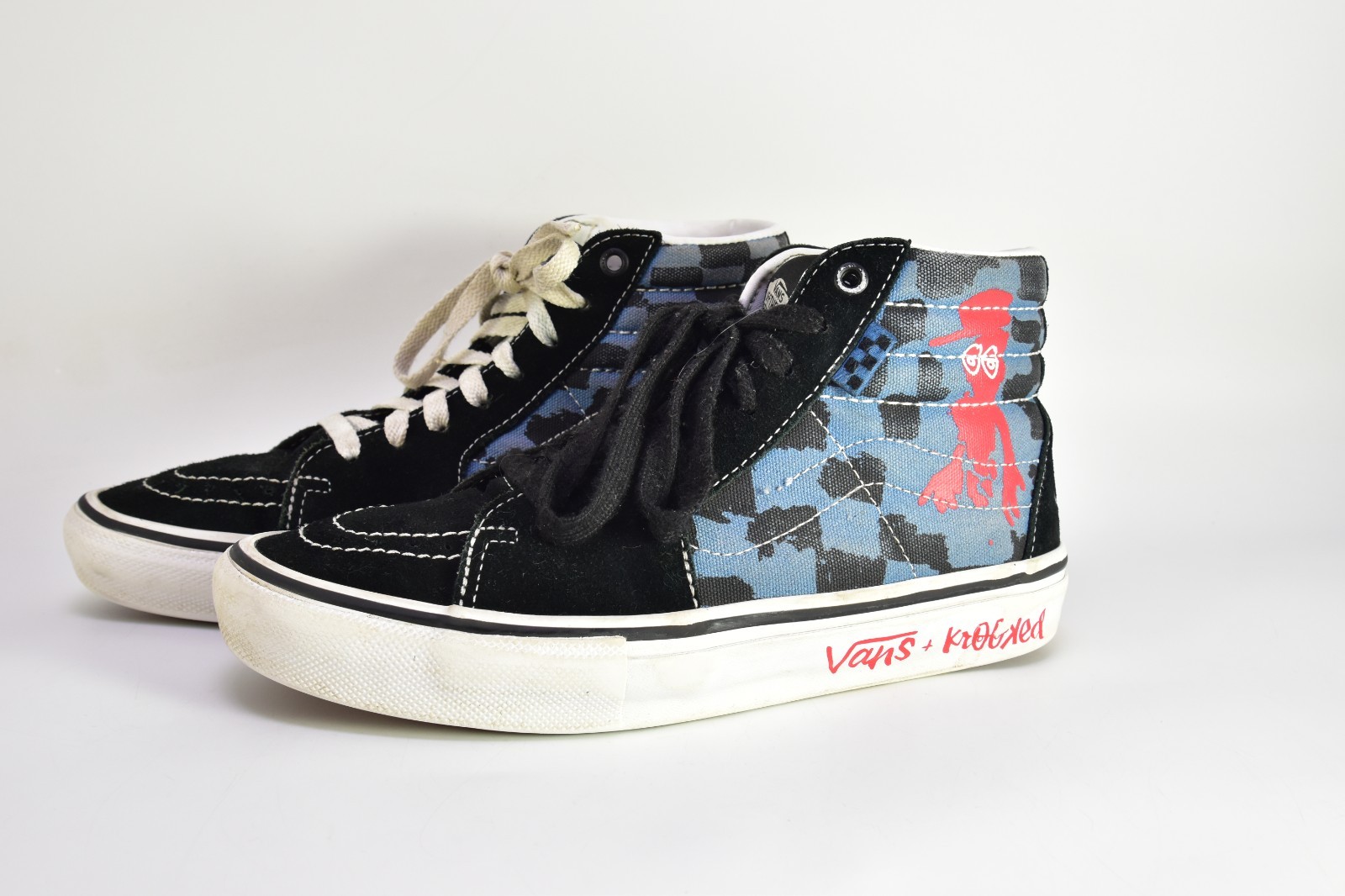 VANS x Krooked by Natas Kaupas for Ray Barbee Sk8-Hi Sneaker