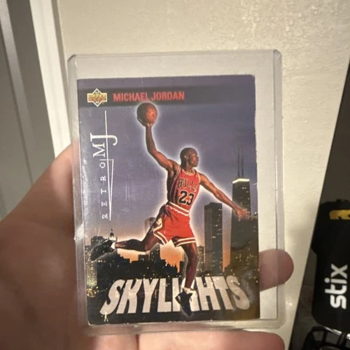 1993-94 Upper Deck Skylights Retro #60 Michael Jordan Chicago Bulls NBA Card