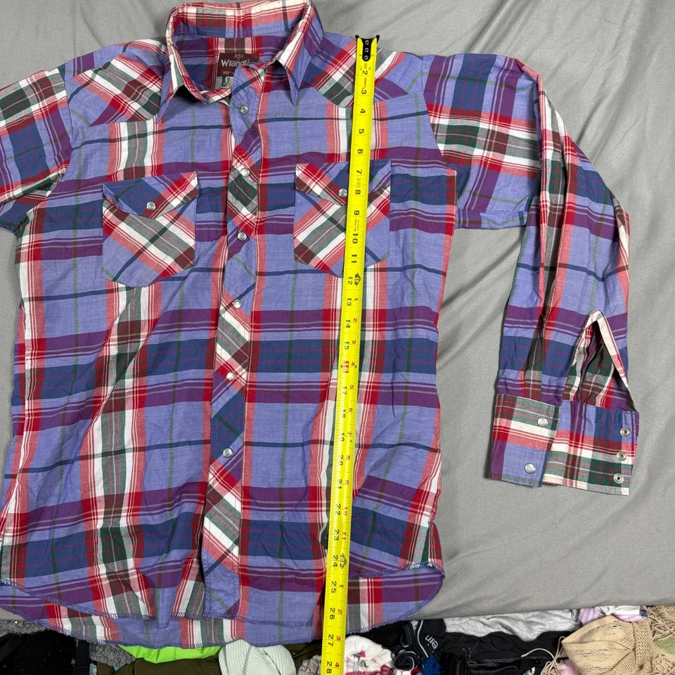 Wrangler Dress Shirt Mens Medium Purple Plaid Western Pockets Pearl Snap Front - Image 3 of 4
