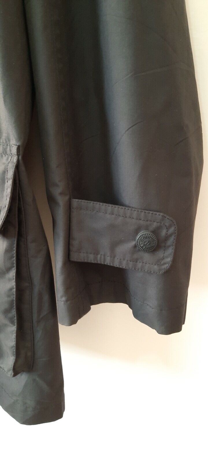 Picture 4 of 10