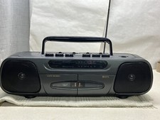 Boombox GPX, AM/FM Stereo, Cassette Tape Player, In-Ear Headphones, AC/DC, used