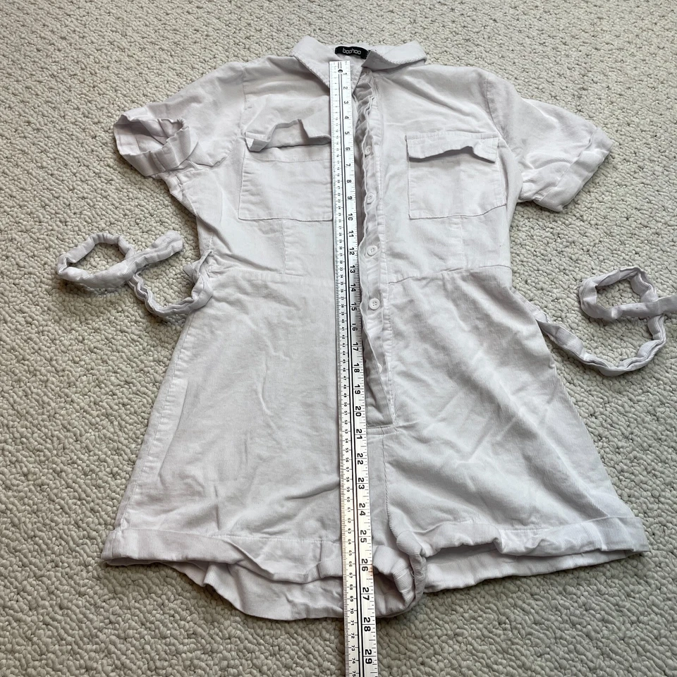 Boohoo 连衫裤女式 6 白色领短袖纽扣灯芯绒口袋上衣 — 第 3/4 张图片