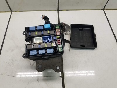 2011 SUZUKI GRAND VITARA A.T. ENGINE FUSE BOX
