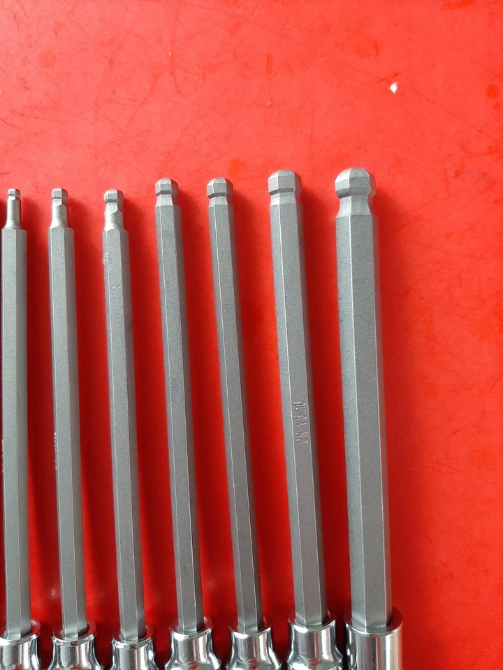 New KOBALT TOOLS 11pc 1/4 3/8 Drive SAE Long Ball End Hex Bit Driver Socket Set - Image 3 of 4