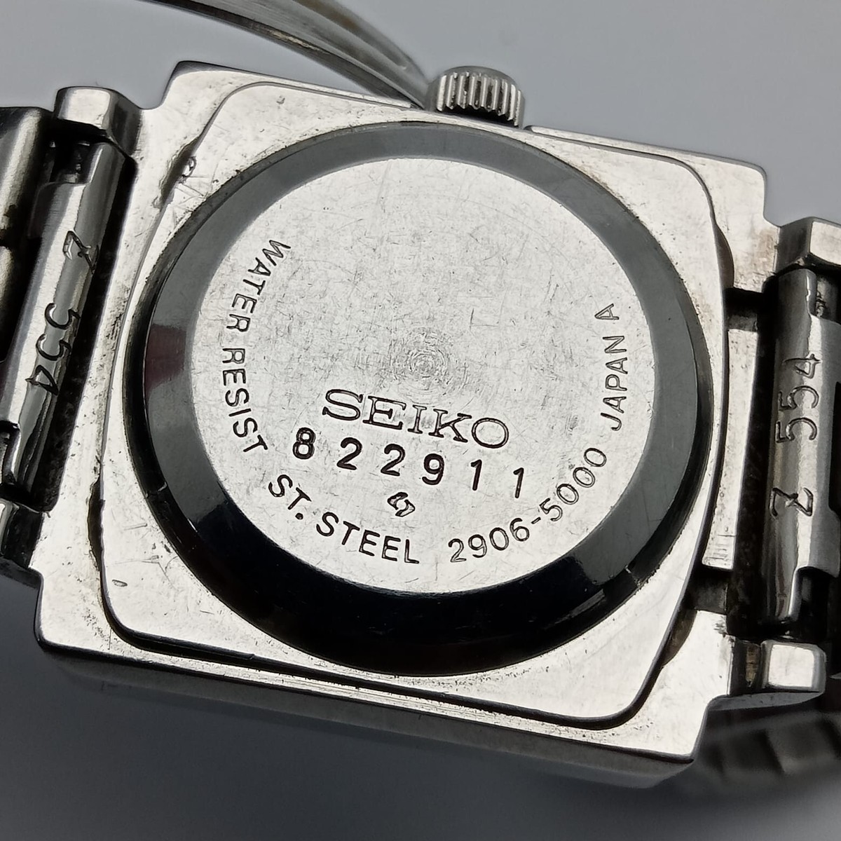 Seiko HI-Beat 2906-5000 Automatic Day/Date Vintage Women display picture 3