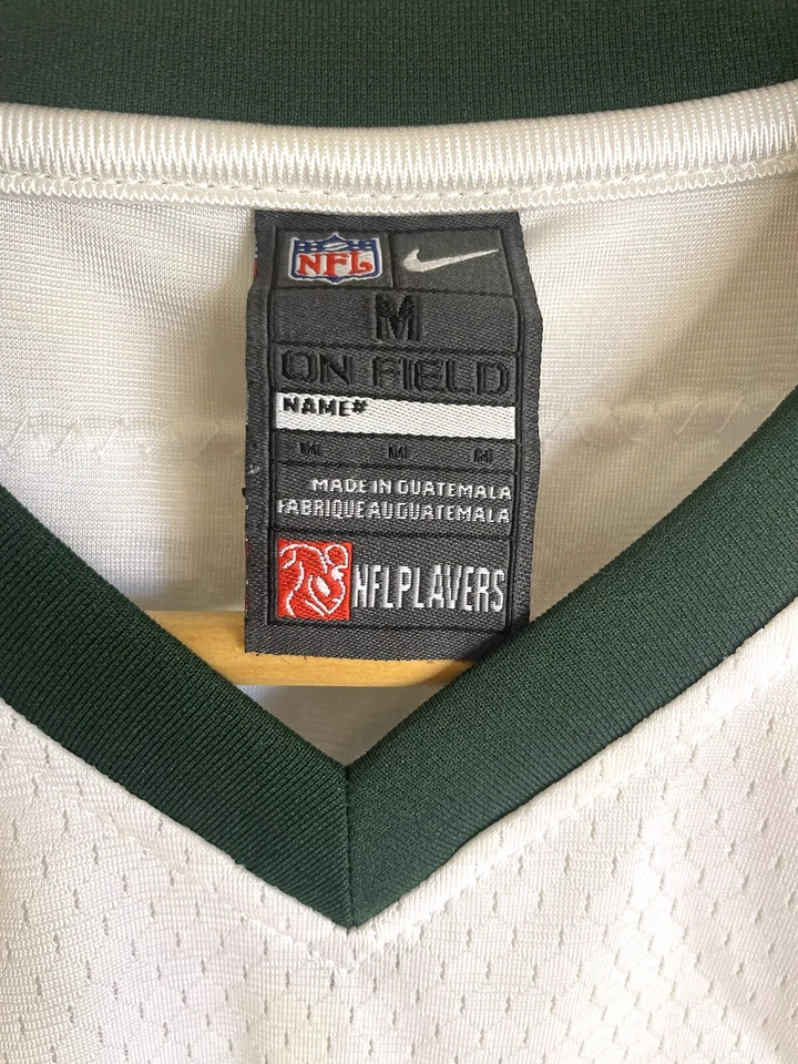 Camiseta Nike Green Bay Packers feminina média #12 Aaron Rogers On Field jogadores da NFL - Imagem 2 de 4