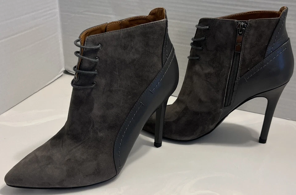 H by Halston 灰色皮革尖头花边 4 英寸高跟鞋踝靴 6 M 码 — 第 4/4 张图片