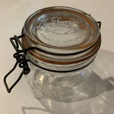Le Parfait “ Super” Canning Jar Flip Top Lid .5L Vintage 