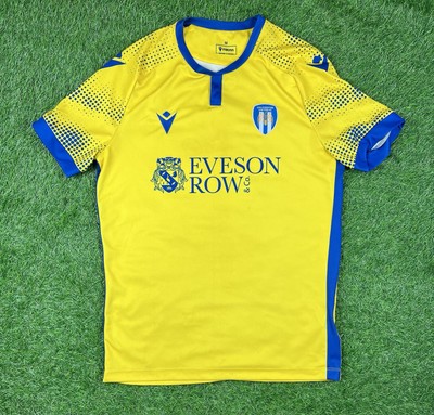 Colchester United 2023/2024 Away Fußballtrikot - Macron - Größe M 