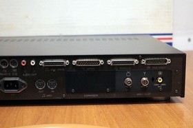 CCOMMODORE CDTV BOXED + CD-1221 KEYBOARD + CD-1253 MOUSE + GENLOCK 1301 LV4 91184