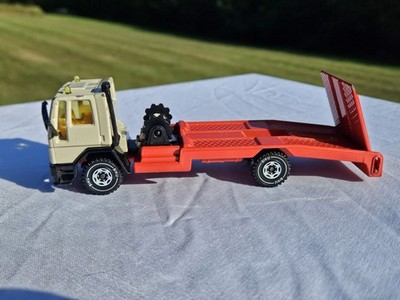 Siku 2520 1:55 Ford Breakdown Truck Cargo Carrier W/ Rope Hook