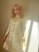 METALLIC SILK BROCADE Vintage 1960s Pastel Yellow Gold Zig-Zag Mod Suit