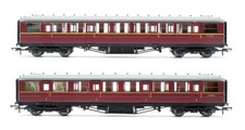 HORNBY 'OO' GAUGE R4567/4262B BR MAROON 1X 1ST & 1X 3RD CORRIDOR COACHES