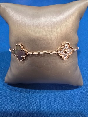 Van Cleef & Arpels Alhambra Mother-of-Pearl and Diamond 18K Rose Gold Bracelet