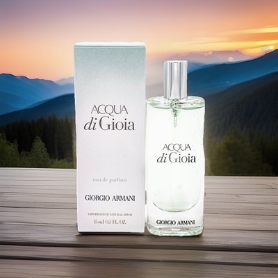 Authentic Giorgio Armani Acqua di Gioia Eau de Parfum Vaporisateur Spray, .5 oz!