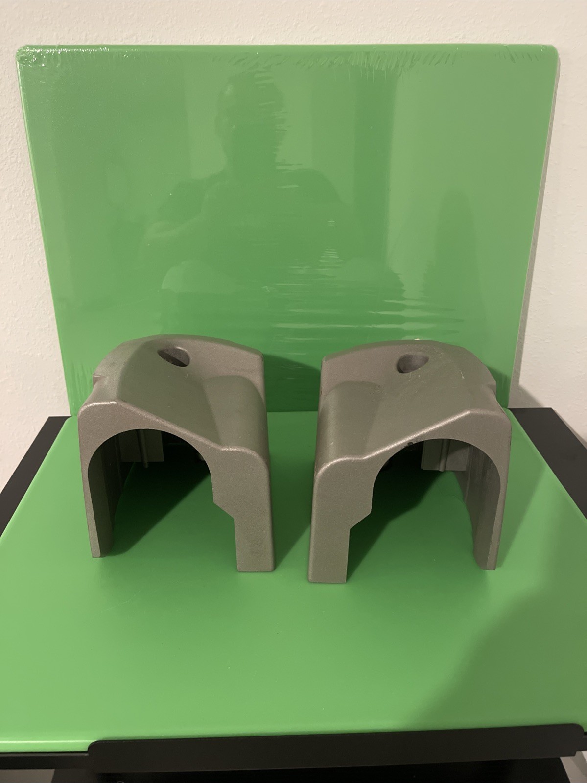 Treadmill  End Cap Nautilus Series T718