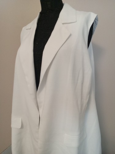 Bar lll Plus White Sleeveless Collared Open Vest Cardigan Lined Blazer Size 3x - Picture 3 of 10