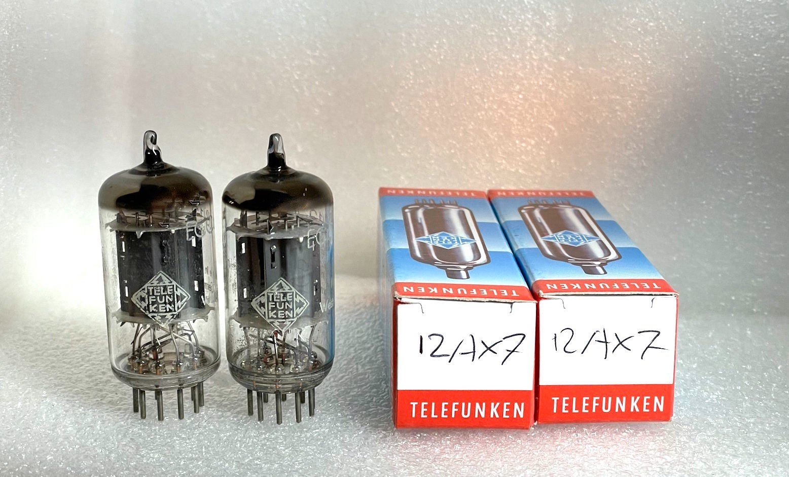2 x  Röhre  Telefunken   ECC83  12AX7  smooth  plates matched pair