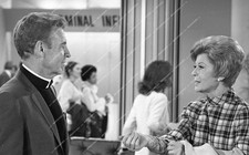 60131-56 Ozzie Nelson, Harriet Nelson 1969 TV Love American Style 60131-056