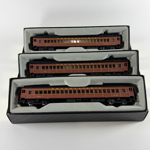 Entrenador Spectrum de Bachmann escala HO PRR 3 diferencial #3764, 3814, 4535 | Zustand: Used