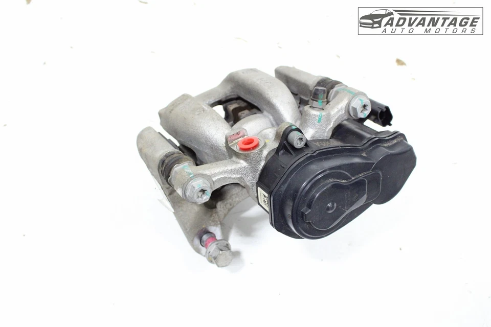 CHEVROLET TRAX 2024-25 TRACCIÓN DELANTERA DISCO TRASERO IZQUIERDO ABS PINZA DE FRENO Y ACTUADOR OEM Foto 3 de 4