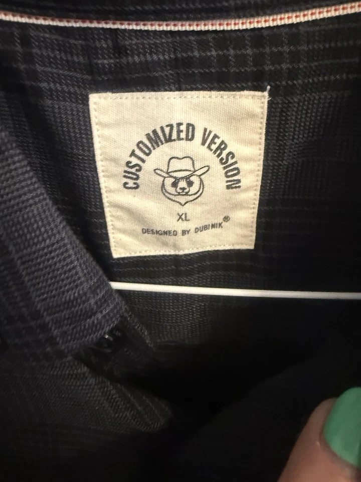 Customized Men’s Button Down Short Sleeve Shirt Size XL - Image 3 of 4