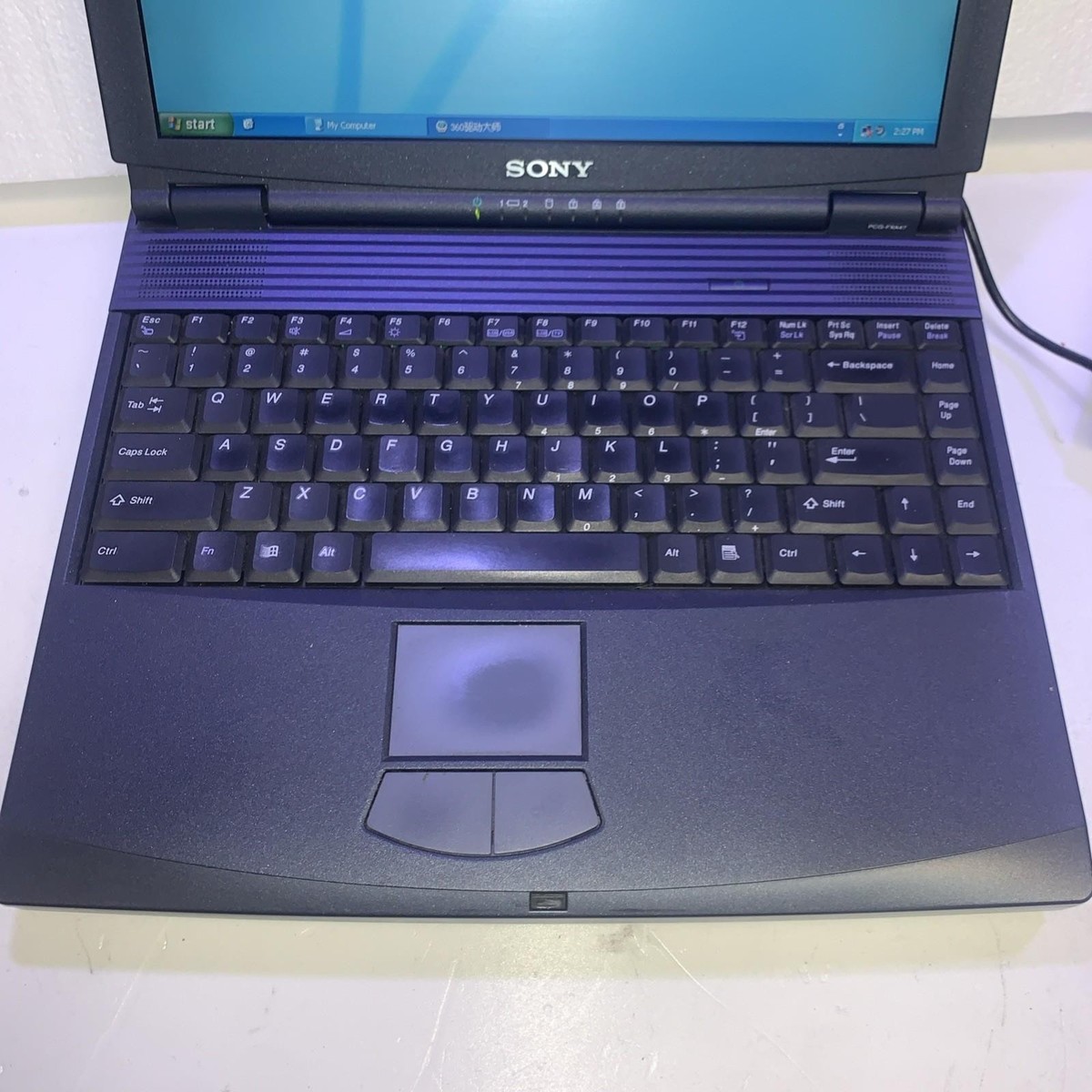 Sony Vaio PCG-9B3L AMD Athlon 4 1000MHz 256MB RAM 20GB HD Windows