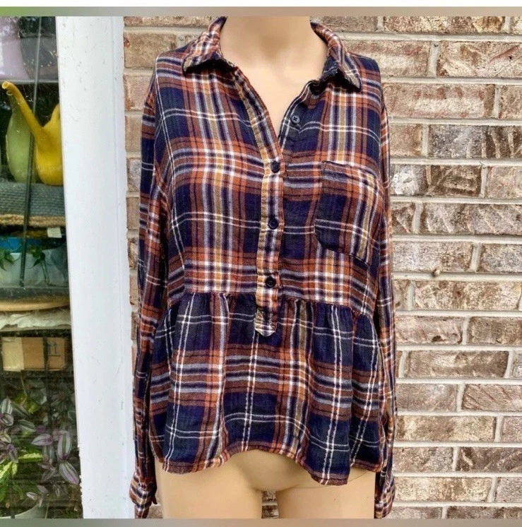 Camisa de franela recortada peplum a cuadros otoño azul marino Dizzy Lizzy para mujer talla mediana Foto 4 de 4