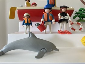 VINTAGE  PLAYMOBIL Sailboat, ALPHA 800, Shark& Figures Mixed Lot Summer Fun Vaca