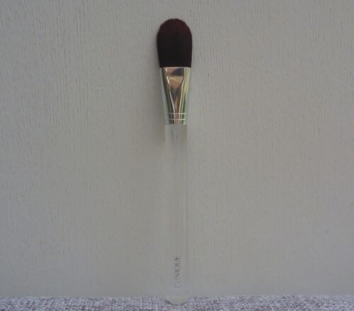 CLINIQUE Foundation Brush, Full Size, Brand New!