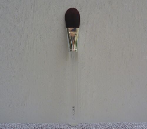 CLINIQUE Foundation Brush, Full Size, Brand New! - Picture 1 of 6