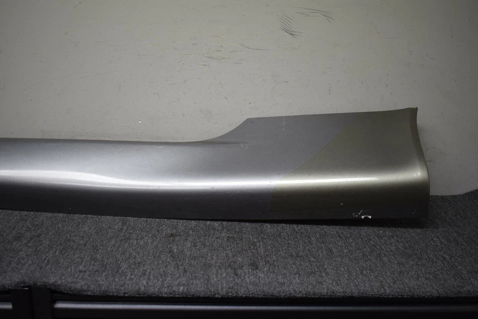 ASTON MARTIN DB9 КАЧАЮЩАЯСЯ ПАНЕЛЬ МОЛДИНГ ЗАВОДСКОЙ OEM. - Изображение 3 из 4