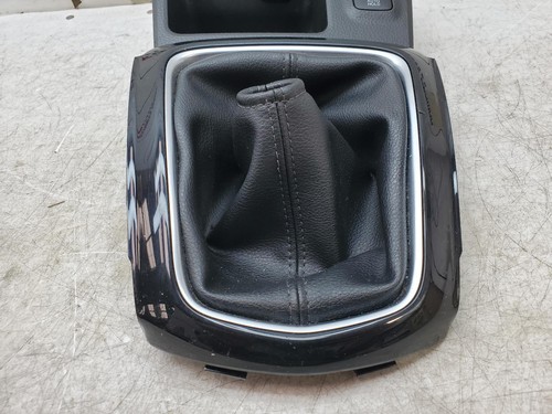 NISSAN QASHQAI MK2 J11 FL 14-21 MANUAL GEAR SELECTOR TRIM COVER 251756FR0A - Picture 3 of 7