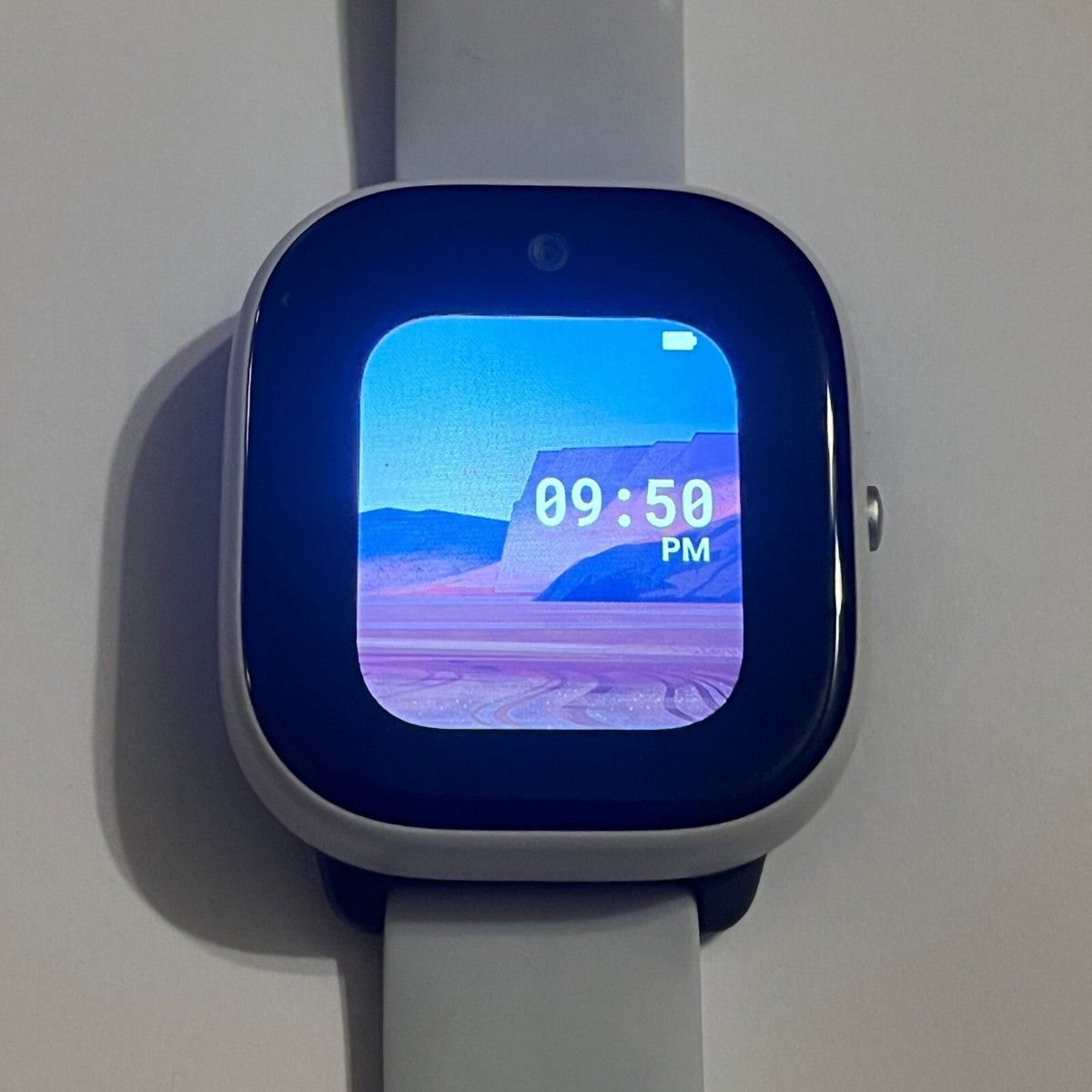 Gizmo Watch Disney Edition by Verizon 8GB Kids Smart Watch w/ Camera QTAX56