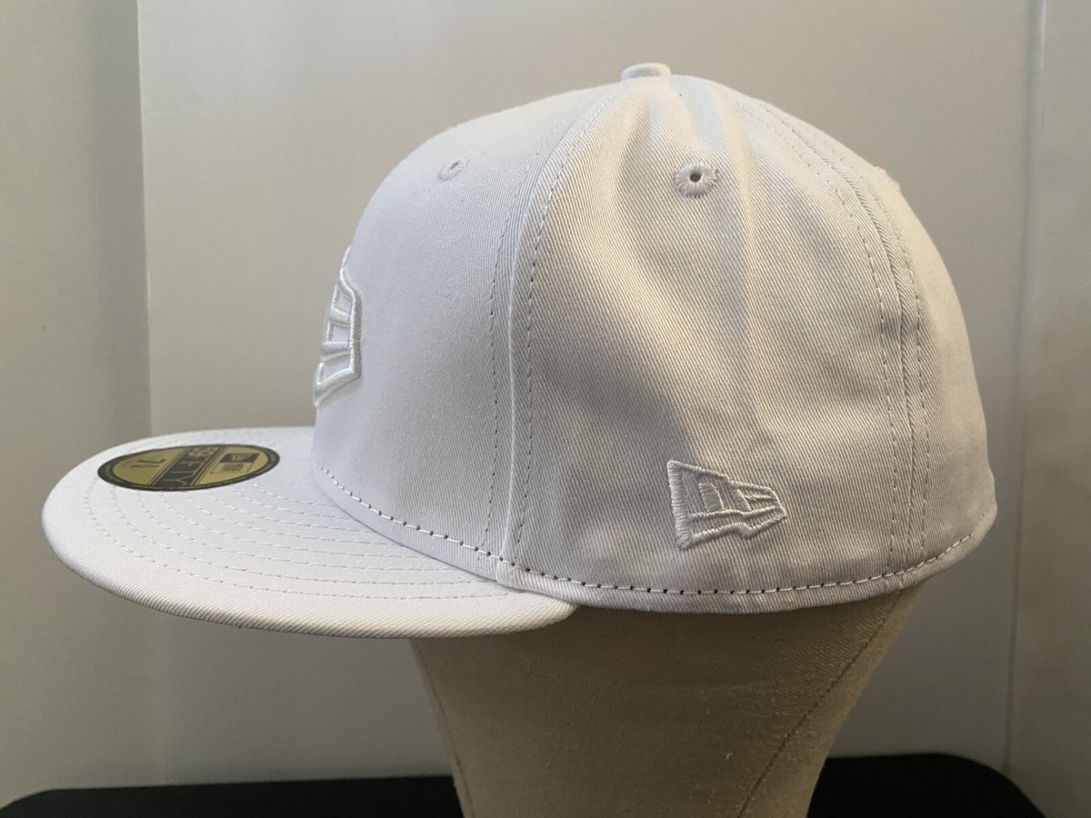 New Era Logo 7 3/8 59Fifty New Era Hat Fitted Cap Men White