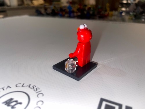 Elmo With Fish Bowl Minifigure Minifig Sesame Street 21324 2 LG1 - Picture 3 of 4