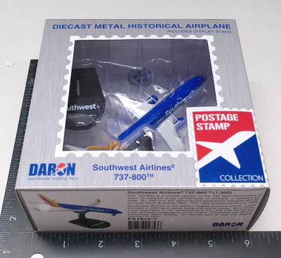 1:300 Southwest Boeing 737-800 Commercial Jet Plane by Daron Stamp PS5815-7 NEW