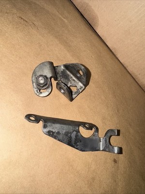 GM 400 Pan Rail Bracket And Shift Lever For Floor Shift 