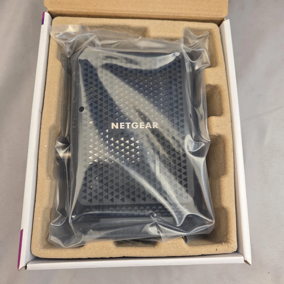 NETGEAR CM700-1AZNAS DOCSIS 3.0 Cable Modem 32x8 for Xfinity by Comcast 1.4gbps - Image 2 of 4