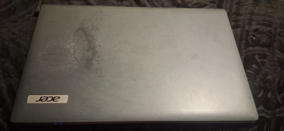 Acer Aspire 5250-bz455 Windows 10 instalado Foto 3 de 4