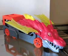 Hot Wheels City Dragon Fire Launch Transporter 2020 MATEL GVH88 Great Condition