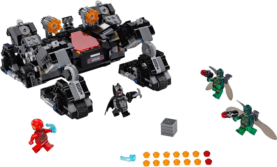 LEGO DC Super Heroes: Knightcrawler Tunnel Attack Justice League New Set 76086 - Image 2 of 4