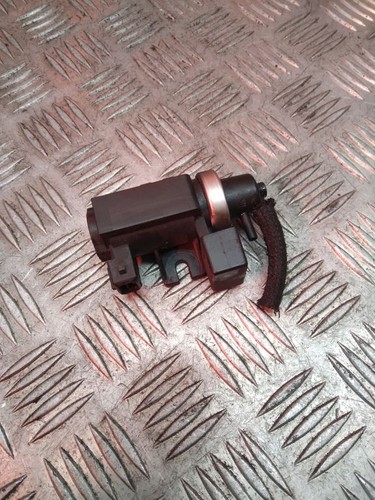 BMW 3 E46 2004 Diesel 110kW Turbolader Druckwandler Magnetventil 2247906