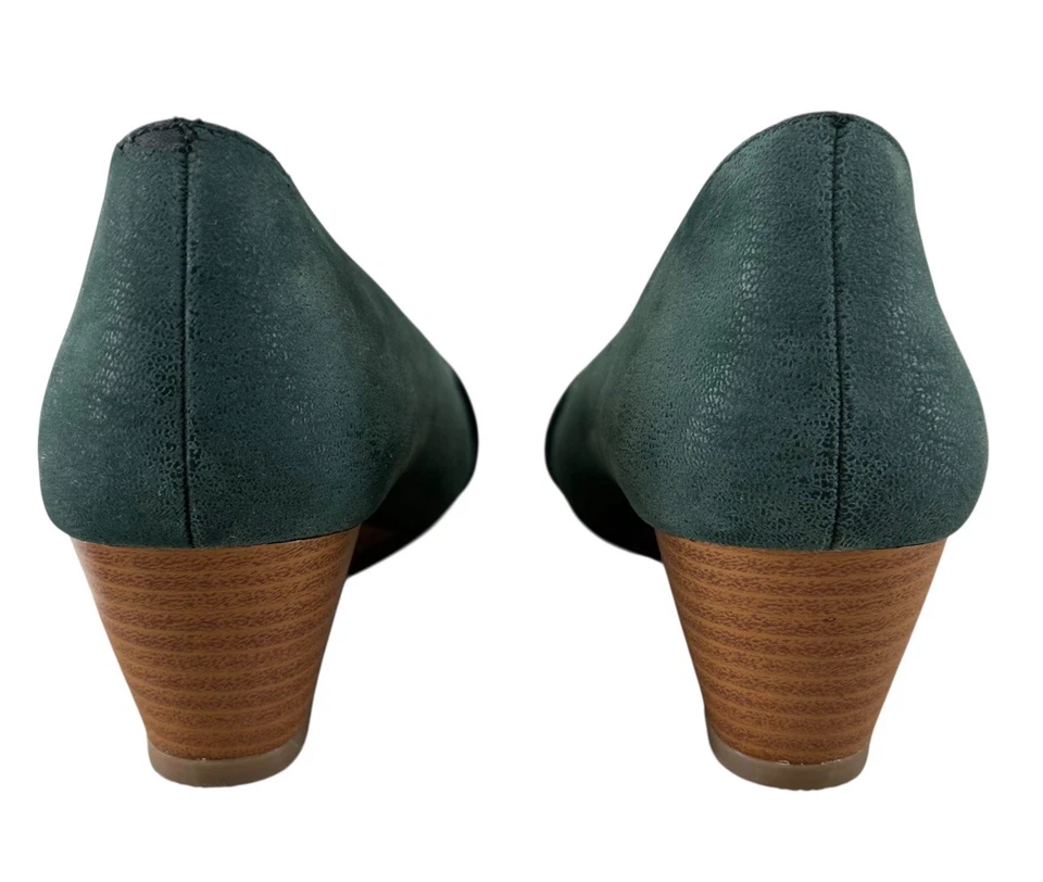 Женские туфли Journee на танкетке без шнурков зеленые искусственная кожа размер 8 - Изображение 4 из 4