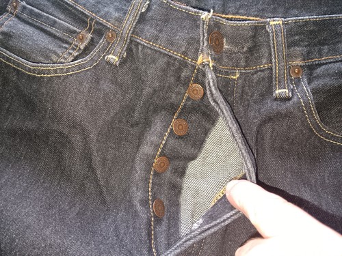 Levis 501 button fly mens, SZ 32X32 no patch black color jeans. - Picture 5 of 11