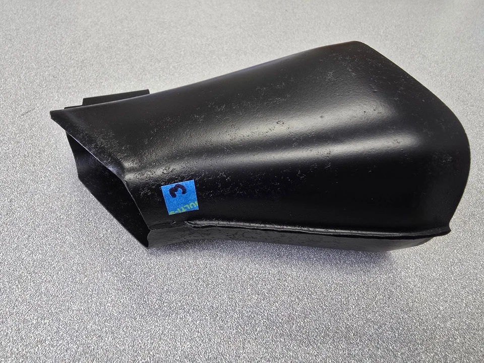 USED ORIGINAL GENUINE PORSCHE 356B 356C 356SC REAR BUMPER EXHAUST FUNNEL #3 - Image 2 of 4