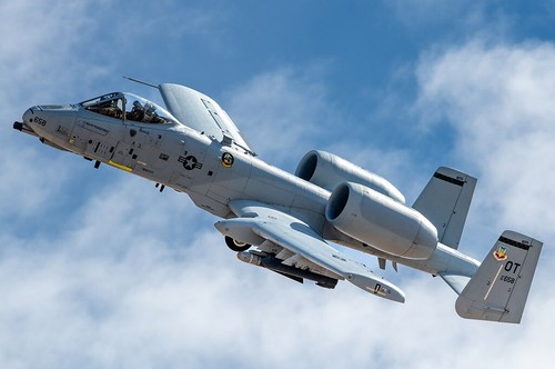 HobbyBoss 81796 1/48 A-10C ""THUNDERBOLT"" II - Imagen 3 de 12